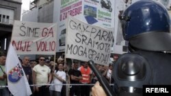 Antigay prosvjed u Zagrebu, 13. jun 2009. Foto: zoozg