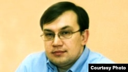 Казахстанский журналист Михаил Дорофеев.