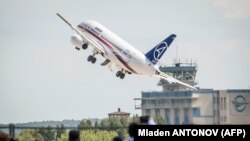 Sukhoi Superjet 100 (Архивное фото)