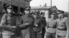 1944 рік, генерал Власов (другий зліва) з членами армії РВА