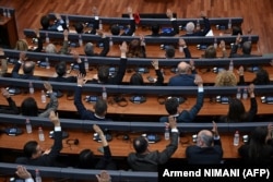 Poslanici prethodnog saziva Skupštine Kosova, 2025.