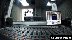 "Азаттык" радиосунун студиясы.