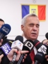 Călin Georgescu a avut mai multe discursuri în care a criticat companiile străine din România. El crede că „în România, nicio privatizare nu este justificată”.