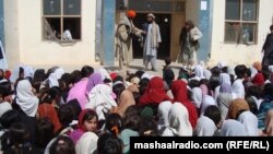 د کندهار اداکاران د یوې سټېج ډرامې پر مهال