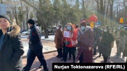 Бишкек. Активисттердин тынчтык жүрүшү. 28-февраль, 2021-жыл.