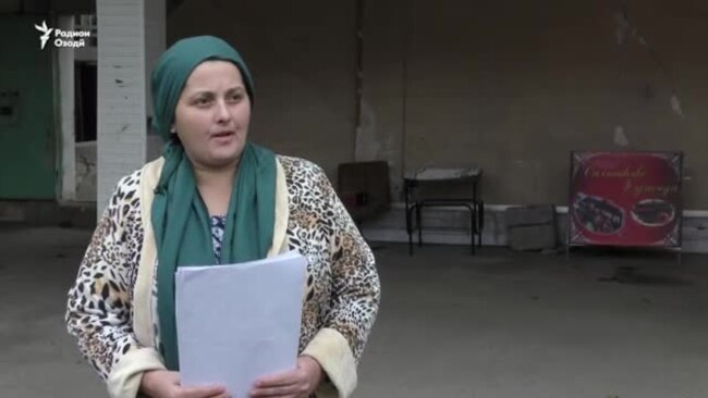 Оилаи Раҷабмоҳ ба хона баргашт, вале даъво тамом нашуд