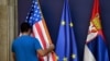 Ilustrativna fotografija, zastave Srbije i Sjedinjenih Američkih Država u zgradi Predsedništva Srbije, novembar 2019