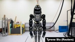 Робот-гуманоїд Atlas виробництва Boston Dynamics, архівне фото, 2013 рік