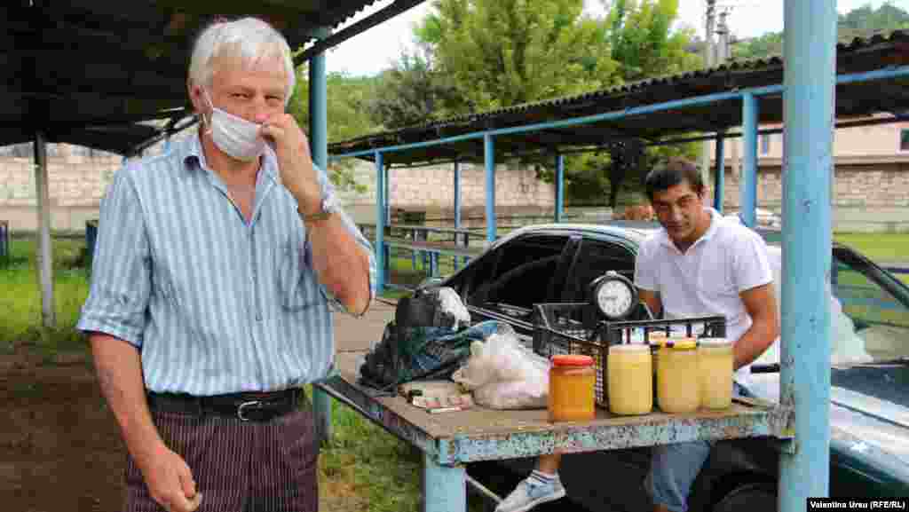 Moldova, Oameni și locuri din Ciuciuleni, raionul H&#226;ncești, iulie 2020