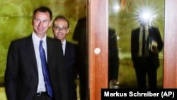 Jeremy Hunt la Berlin