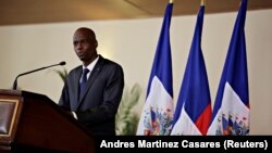 رئیس جمهور جوینل مویز ۵۳ ساله، که در اوایل هفتم جولای در اقامتگاه‌اش در شهر پورتو پرنس پایتخت هائیتی مورد اصابت گلوله قرار گرفت و کشته