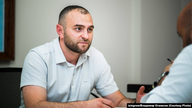 Володимир Оганєсов