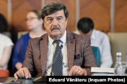 Toni Greblă, jurist de profesie, a fost numit în Consiliul de administrație la Compania de Drumuri deși nu are nicio competență în domeniu.