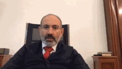 Премьер-министр Никол Пашинян в прямом эфире в Facebook, 30 апреля 2020 г.