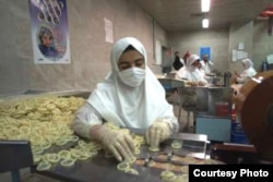 Фабрика по производству презервативов в Иране