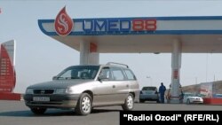 АЗС нефтяной компании «Умед-88» в городе Душанбе.