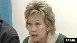 Людмила Жуланова, "Ақжол" партиясы төрағасының орынбасары. Астана, 23 ақпан, 2009 жыл.