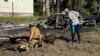 Поліцейський на місці російського удару по Сумах, 15 липня 2026 року
