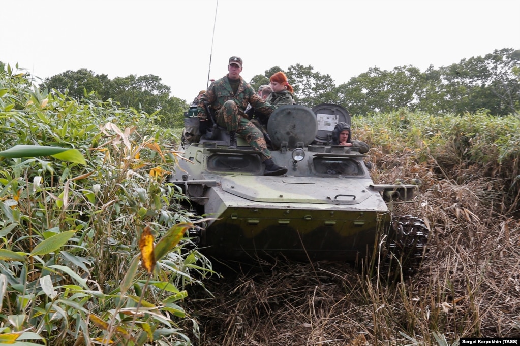 Around 100 people were enlisted for the expedition after reports that abandoned weaponry dating back to the war had been discovered in Iturup&rsquo;s dense jungle.