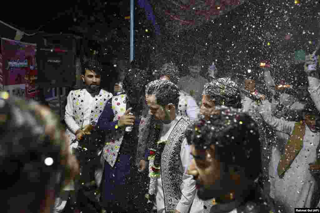 Celebrations at an Afghan wedding in the city of Jalalabad.&nbsp;