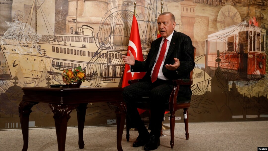 Președintele turc Recep Tayyip Erdogan, în timpul unui interviu acordat agenției Reuters