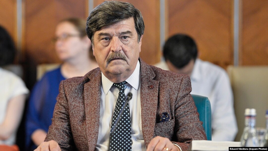 Toni Greblă a fost achitat în dosarul privind fapte de corupție. Greblă a fost senator PSD și judecător al CCR. După achitare, PSD l-a readus în prim-plan, ca prefect al Capitalei.