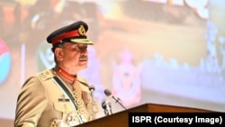 Осим Мунир, фармондеҳои кулли нерӯҳои мусаллаҳи Покистон.