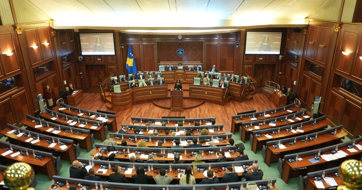 Deputetët mblidhen për ta bërë Kuvendin e ri të Kosovës