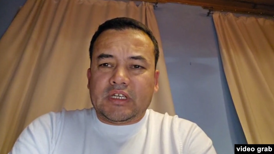 Demi Lovato fotosuratlarda yalangoch Sims 2: Yulduzlar bilan jinsiy aloqa