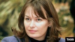 «Я хочу сказать понятно для всех, и пусть никто не обижается: я по природе своей больше режиссер, нежели актер, который играет роли, написанные кем-то», – написала на своей странице в социальной сети Facebook экс-первая леди Сандра Рулофс