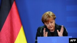 Ангела Мэркель на прэсавай канфэрэнцыі ў Будапэшце 2 лютага 2015 году