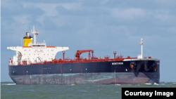 ტანკერი "ვერონიკა" აშშ-ს მიერ დაკავებული მეექვსე ტანკერია - რადიო თავისუფლების წყაროს ცნობით, მისი კაპიტანი რუსეთის მოქალაქეა. 