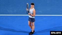 Перша ракетка України Еліна Світоліна (на фото) ще чекає на свій старт на Australian Open