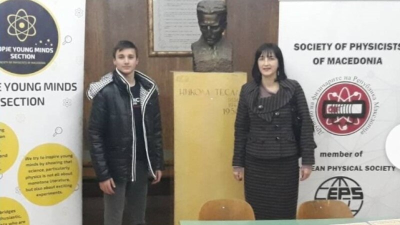Ученик од Битола со електронски сончоглед победи на онлајн натпревар за млади научници 