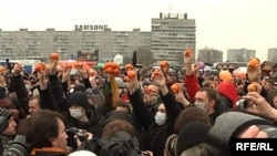 Калининград, площадь у Дома Советов. 20 марта 2010 года.