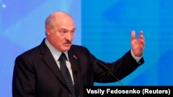 Лукашенко: ми можемо взяти на себе відповідальність за забезпечення миру в східних регіонах України