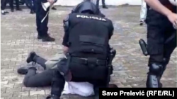 Jedan od slučajeva torture nad demonstrantom u Budvi, 2020. godine
