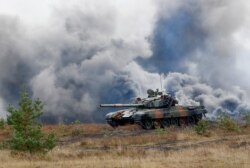 Танк польської армії PT-91 під час багатонаціональних військових навчань Silver Silver 2017 за участю 11-и членів НАТО (ілюстраційене фото)