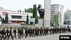 Moldova - Moldovan army forces, May2010