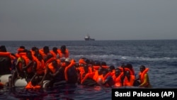 Migranti na Sredozemnom moru