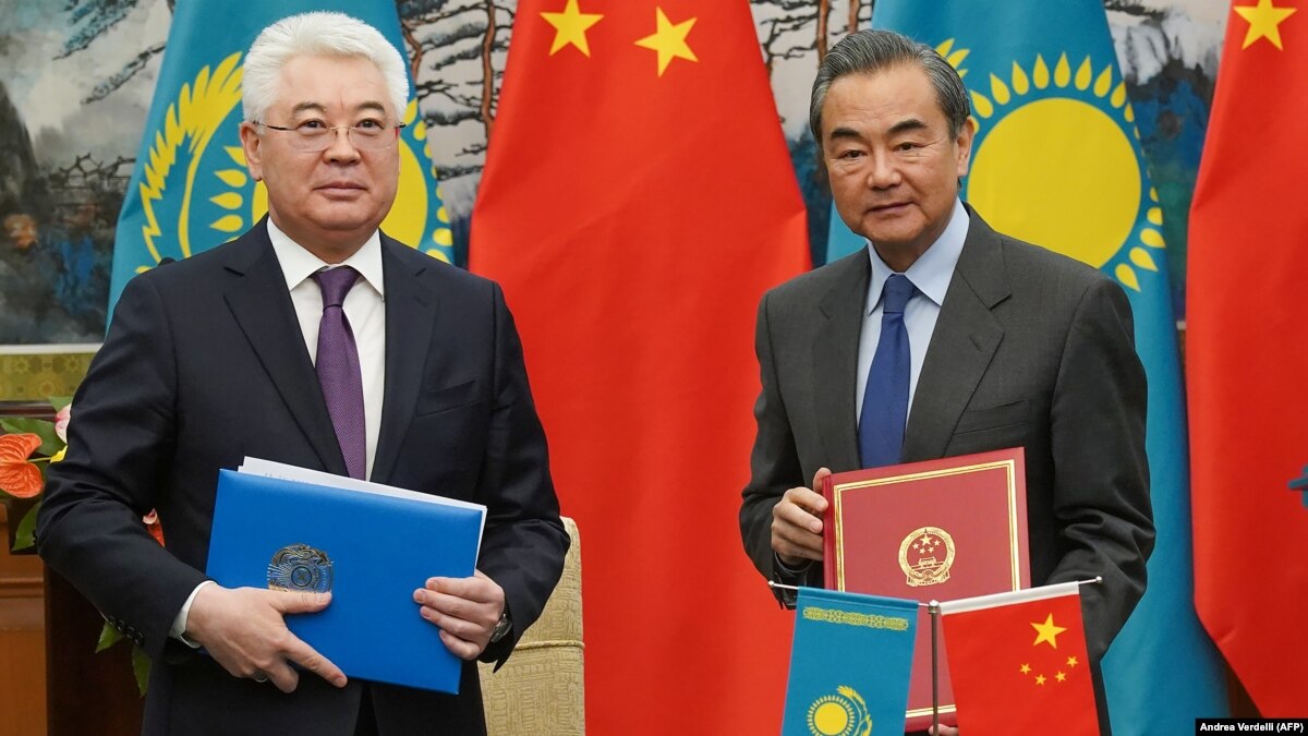 China Thanks Kazakhstan For Support On Muslim Crackdown In Xinjiang