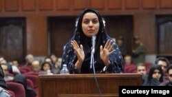 Reyhaneh Jabbari defends herself in court during her trial in 2009, which a UN human rights monitor described as flawed.