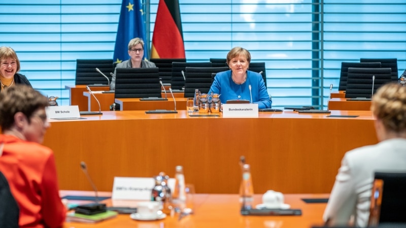 Меркел: Кризата со вирусoт е најголемиот тест за ЕУ 