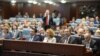 Kuvendi i Maqedonisë, debat i ashpër për Qeverinë e re