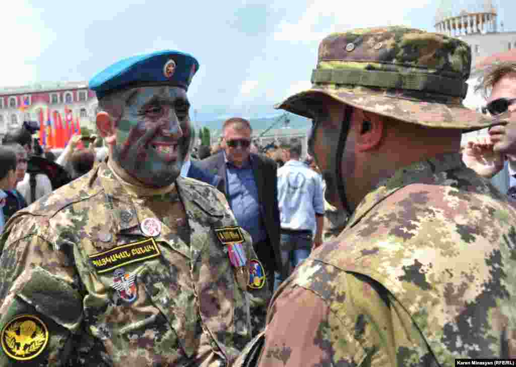 Nagorno-Karabakh -- Karabakh Armenian army holds a military parade, Stepanakert, 09May2012