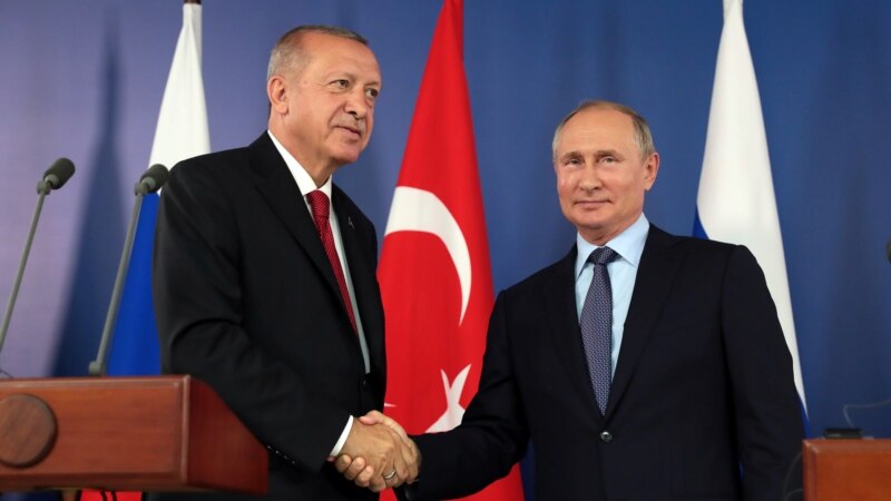 Turqia e gatshme të vazhdojë bashkëpunimin ushtarak me Rusinë