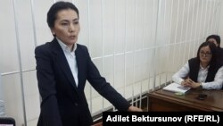 Аида Салянова, Қырғызстан парламентінің депутаты, бұрынғы бас прокурор және әділет министрі. Бішкек, 10 қазан 2017 жыл.