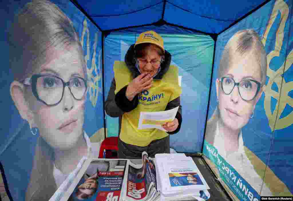 A campaign staffer is seen in a tent of opposition Batkivshchyna party leader and presidential candidate Yulia Tymoshenko in central Kyiv on March 25. (Reuters/Gleb Garanich)