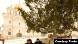 Uzbek migrant workers in Moscow