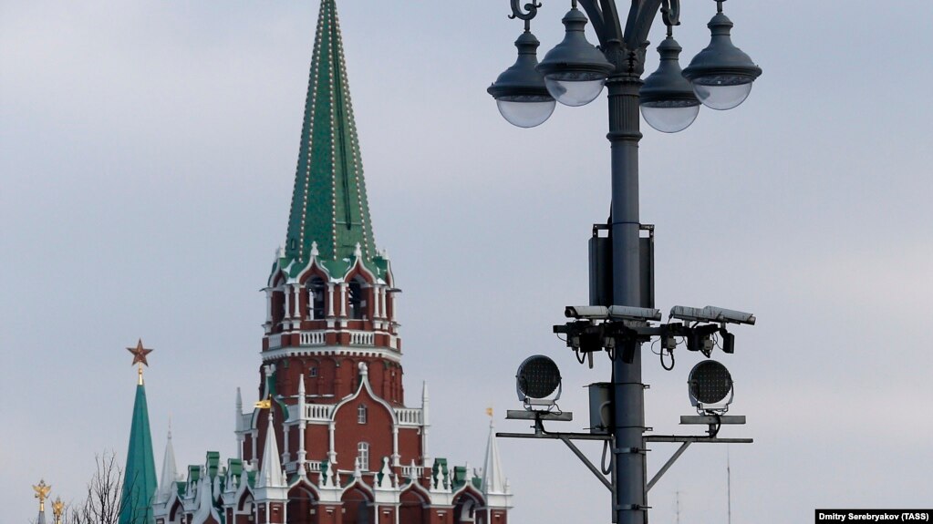 Камеры видеонаблюдения на Боровицкой площади